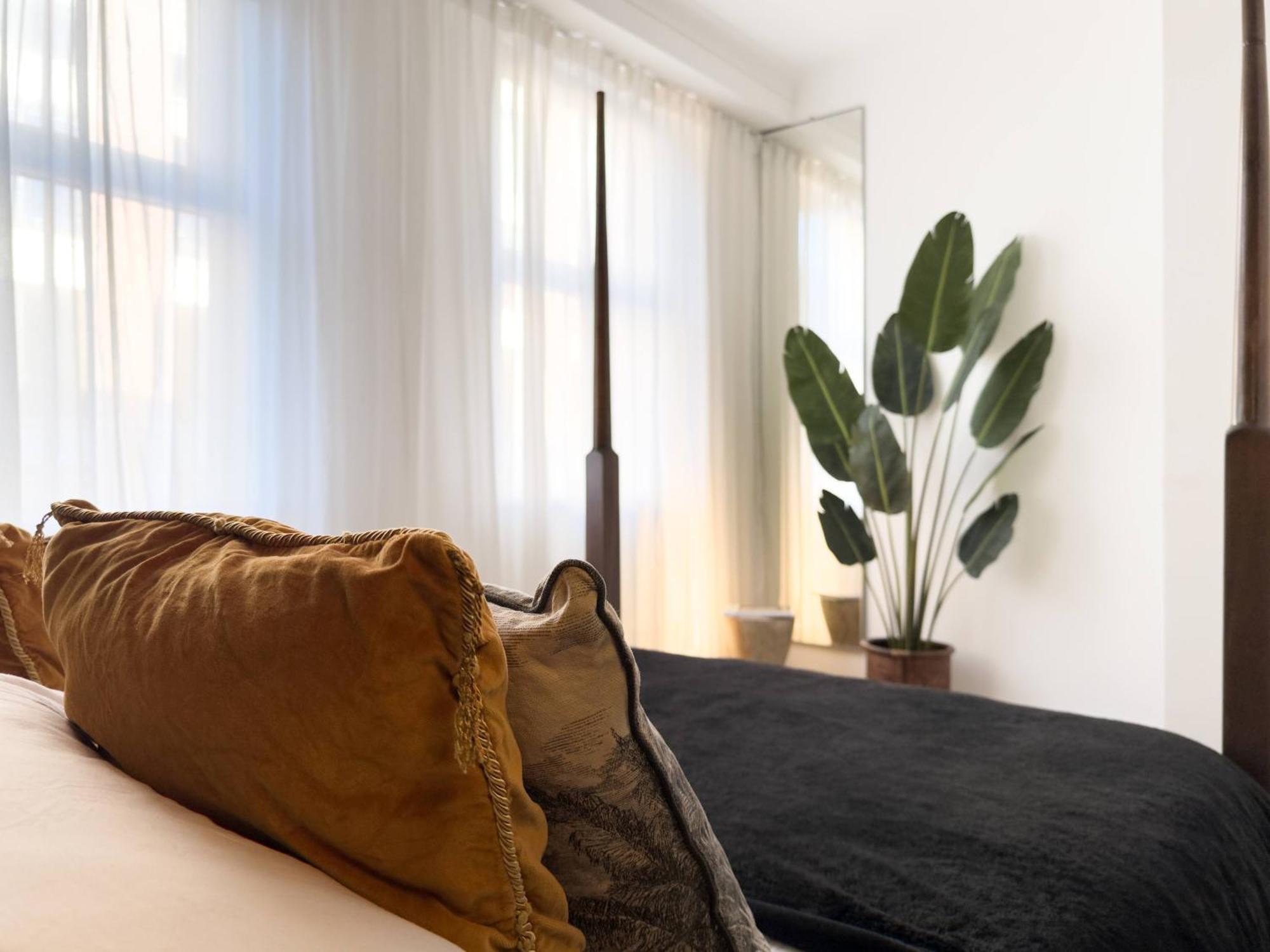 Appartement Tranquil Oasis W 100Inch Cinema & Hammock, By The Design Traveller à Londres Extérieur photo